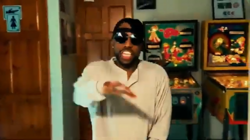 GblackDaBestCostaRicasCallCenterRapBreakdancingcommerical2.png
