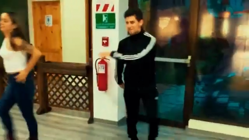 YeikLawsonRodriguezCostaRicasCallCenterRapBreakdancingcommerical2.png