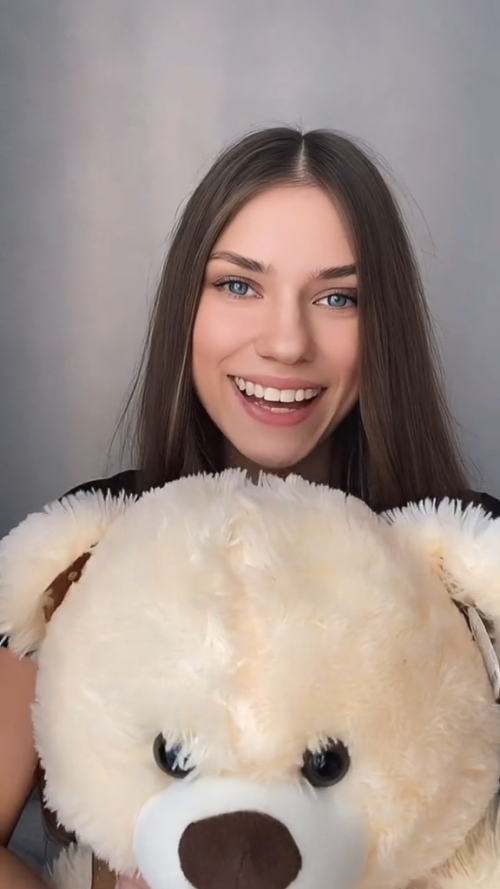 videoframe_1625dcbc5.png