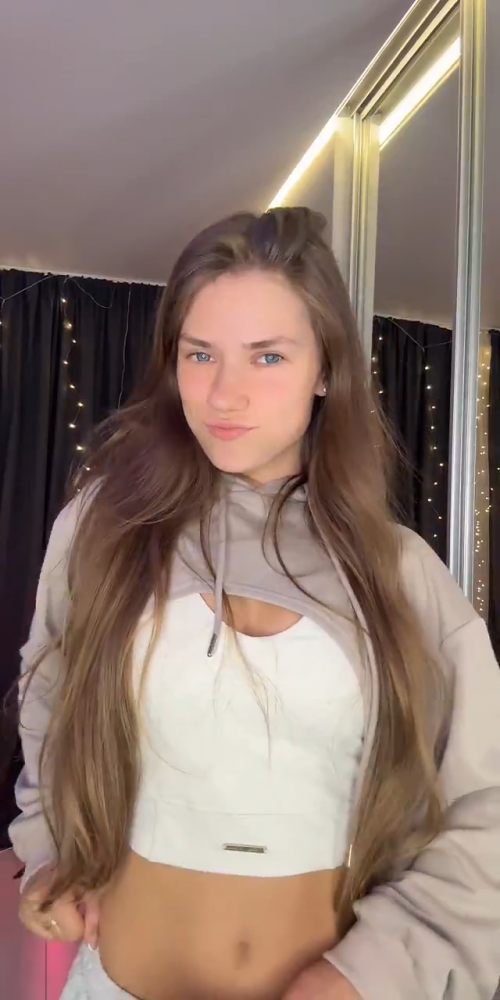 videoframe_2720996.png