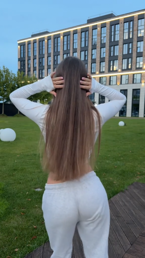 videoframe_4376.png