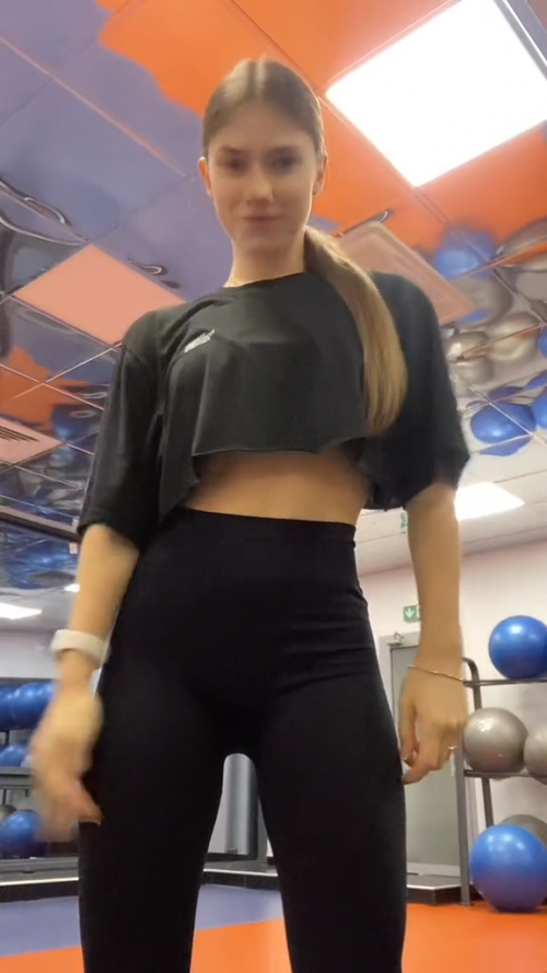 videoframe_718.png