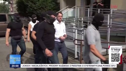 polityka102ee3aa.jpg