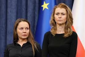 polityka75491e4.jpg