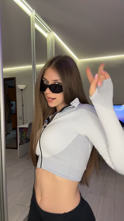videoframe_3925873.png