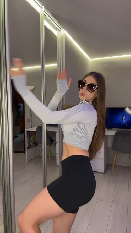 videoframe_4257779.png