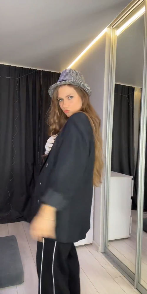 videoframe_4335524.png