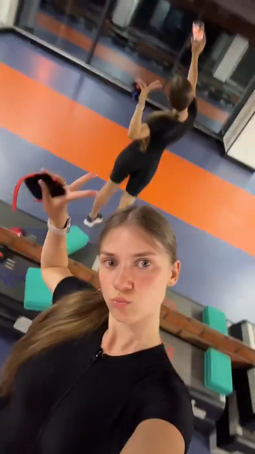 videoframe_582896.png
